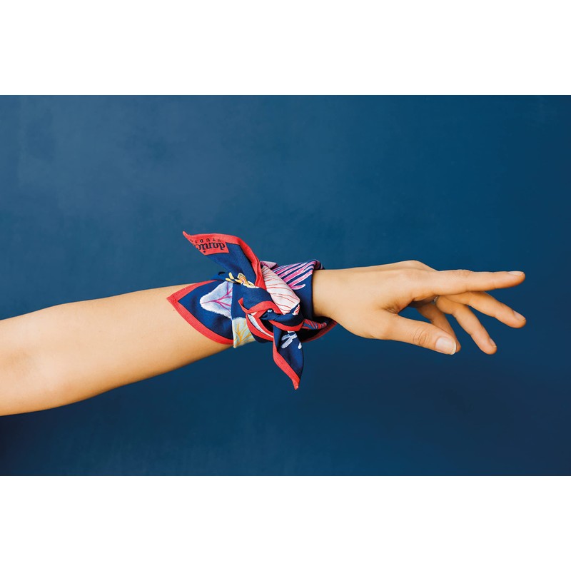 Danica Studio Neptune, W21 x L21in