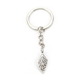 Stylish Stainless Steel Leaf Pendant Keychain for Couples, Cute Keychain Accessories for Women, Perfect Good Luck Gifts for Birthdays, Graduations and Sweet Couples' Day, Unique Keychain Accessories