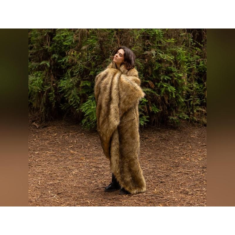 Faux Fur Throw Blanket - Brown Bear - Size: 50"x60"