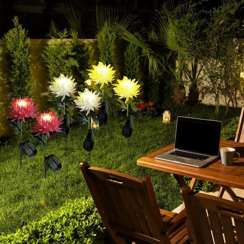 2 Pack Outdoor Solar Lights Outdoor Waterproof Chrysanthemum Flowers Stake