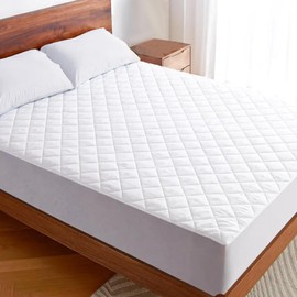 Single Mattress Protector Fits upto 30cm Deep 100% Microfiber Quilted Mattress Cover (90x190cm)