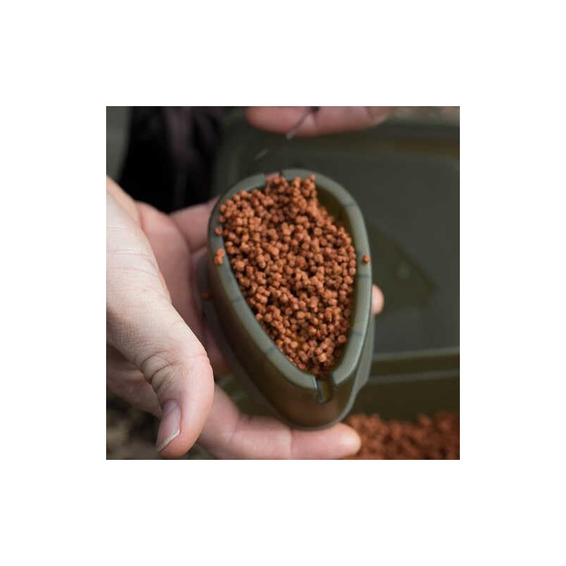 Avid Method Feeder Carp Mould