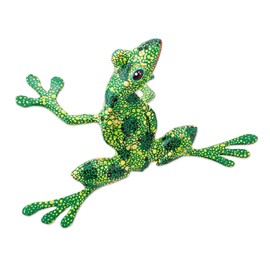 NOVICA Handmade Wood Alebrije Sculpture Green Frog from Mexico Animal Themed Cultural Folk Art Painted 'Green Tree Frog'
