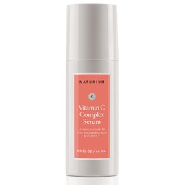 Naturium Suero facial complejo de vitamina C, tratamiento facial antienvejecimiento con ácido hialurónico y vitamina E, 2 onzas
