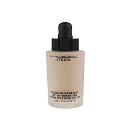 MAC Studio Waterweight Foundation NW13 30ml