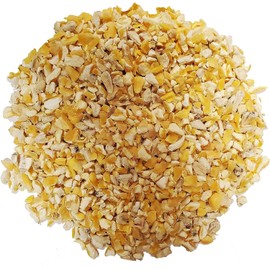 CountryMax Cracked Corn for Deer, Birds, Turkeys, Wildlife, Chickens (20 Pounds)