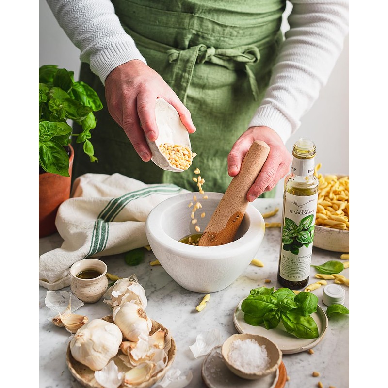 Italian Basil Naturally Flavored Extra Virgin Olive Oil from Terre