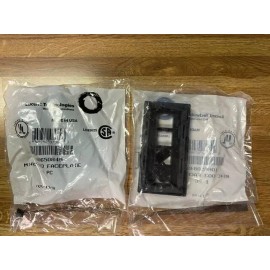 CommScope New CommScope 106650849 - M14C-003 - 4-Port Black Modular Furniture Faceplates