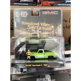 M2 Machines 2025 M2 Machines Auto-Figs 1976 GMC Sierra Grande 15 SS02 (R11 25-06)