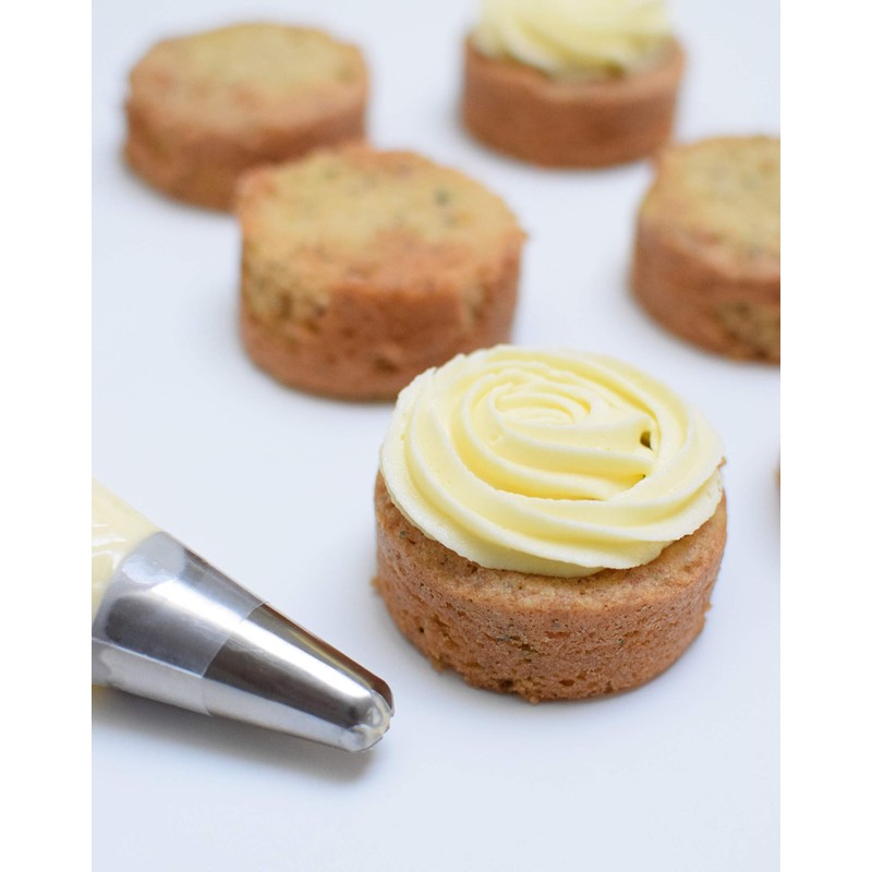 Tala 16-Piece Icing Set with 14 Nozzles, Icing Bag and