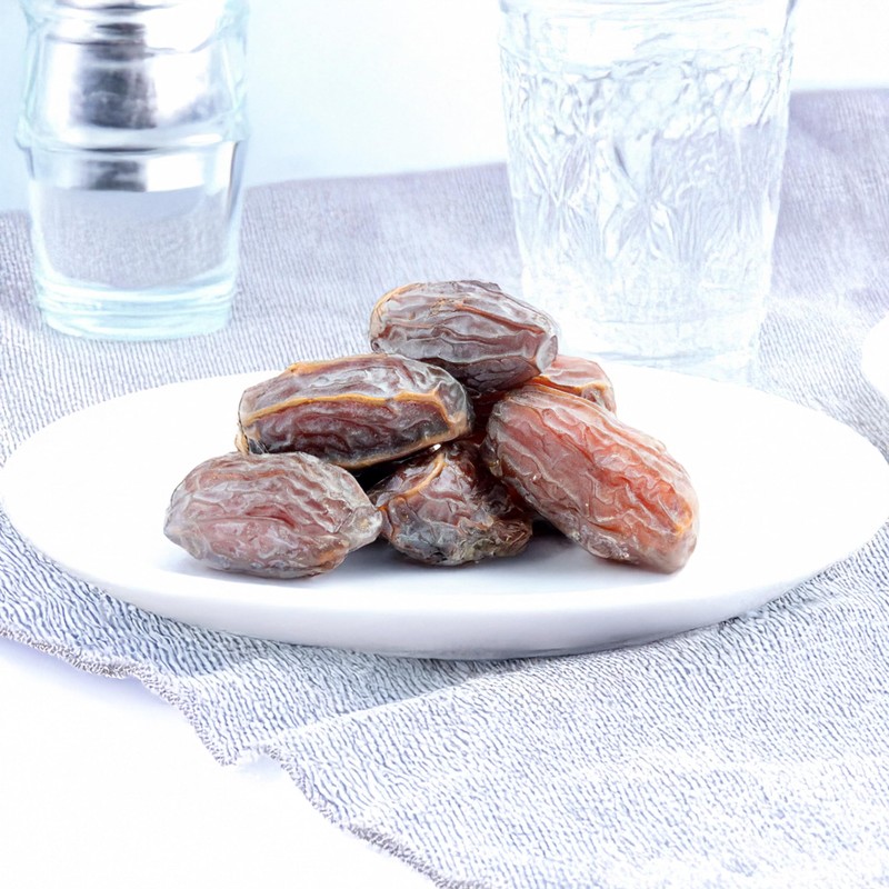 Anna and Sarah Organic Medjool Dates, 5 Pound Bag, No