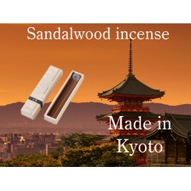 【百楽香　Hyakurakukou Incense Sticks】 Sandalwood （5.31in Contains 40 Sticks and an Incense Holder, Meditation, Zen, Yoga,Japanese Quality