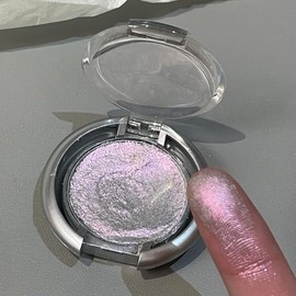 KARLOR Highlighter Powder Palette Pink Metallic Eyeshadow Glitter Eyelid Highlighter Gradient Pearlescent Face Glitter Makeup Single Eyeshadow Shimmer Shiny Punk Glow Makeup (04# Pink)