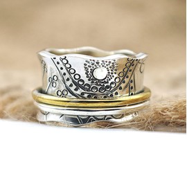 Energy Stone “Sun Worship” (Style# UK14) Meditation Ring Made from Sterling Silver with Twist Ring , Silver