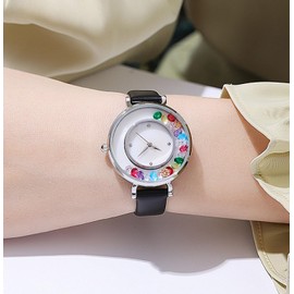 BESTKANG Vintage Women's Watch Quartz Watch Fashion Analog Dial Wrist Watch Leather Strap Watches for Women (Silver)