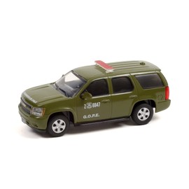 ModelToyCars Carabineros de Chile 2011 Chevy Tahoe Police, Matte Green - Greenlight 86620-1/43 Scale Diecast Car