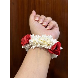 HION HILS Artificial Mogra White with Beaded hangings Gajra Hair Accessories Gajra Rubber Band for Women (Red & White, Small)