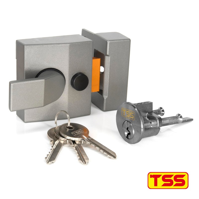 TSS Modern Non-Deadlocking Nightlatch, 40mm Backset, Complete with Rim Cylinder