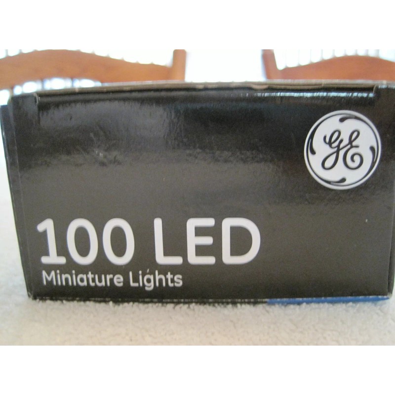 GE STAY BRIGHT 2018 GE STAY BRIGHT 100 LED MINIATURE