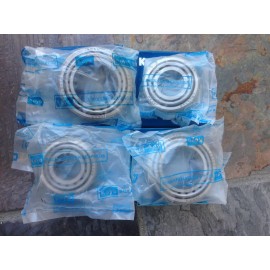 Toyota 1975-1987 Corolla GTS SR5 AE86 AE71Koyo Front Wheel Bearing Kit.