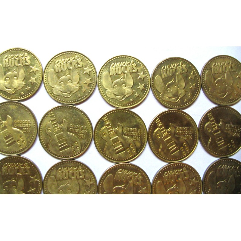 2016 CHUCK E CHEESE'S 1 x BRASS COIN TOKEN "CHUCK