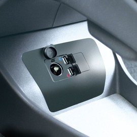 Tsuchiya Yack console 30 series Prius dedicated front console power BOX SY-P1