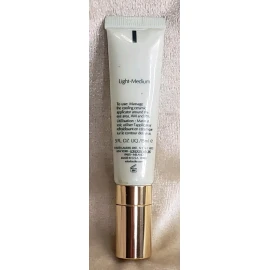 Estée Lauder ESTEE LAUDER Idealist Cooling Eye Illuminator LIGHT-MEDIUM .5 fl oz 15 mL NWOB