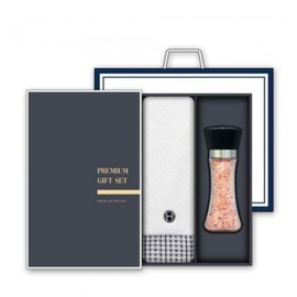 Luxury hotel towel + Himalayan salt gift in return