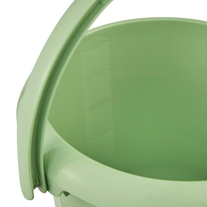 keeeper Mika Eco Line Bucket with Spout, Integrated Measuring Scale