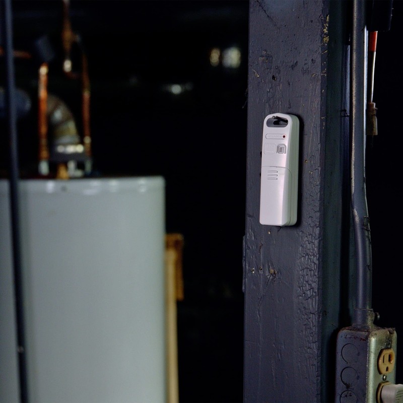 AcuRite Wireless Indoor Outdoor Temperature and Humidity Sensor (06002M) ,