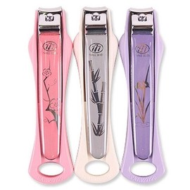 (Set) 7 Lovely 77 Nail Clippers (Large) Random Color 2x10.5cm 12 Pieces / (set)7러블77 손톱깎기(대)색상램덤2x10.5cm 12개