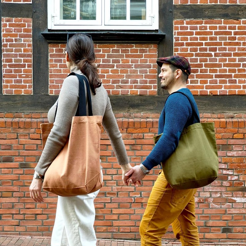 Cottonbagjoe Stylish spacious carry bag with inner pocket and zip,