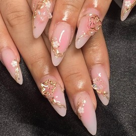 24Pcs 3D Flower Press on Nails Medium Almond Fake Nails with Gilding Flower Charms Design Pink False Nails Glitter Artificial Nails Full Cover Glue on Nails Spring Handmade Stick on Nails for Women