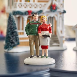 Department 56 Original Snow Village Accessories Welcome to The Bed and Breakfast Figurine, 3.74 Inch, Multicolor