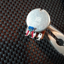 Bear59Guitars TREBLE BLEED KING "TV" SPEC .001uF Capacitor, 150K-ohm resistor LTD RED