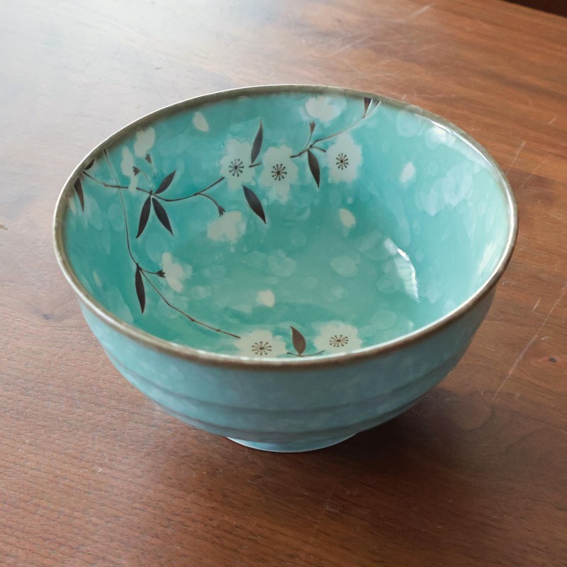 Japanese Ramen Bowl – [Light Blue Cherry Blossoms], 6.6-inch Ceramic