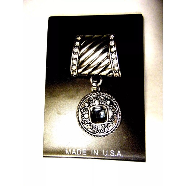 FTH Silver Scarf Ring Slider Round Pendant With Square Dark