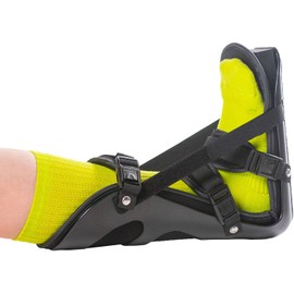 BraceAbility Sleeping Stretch Boot | Plantar Fasciitis Night Foot Splint and Adjustable Achilles Tendonitis Brace for Fascia, Tendon and Calf Stretching, Heel Spur or Arch Pain Treatment (Large)