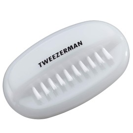 Cepillo para limpiar las uñas de doble superficie de Tweezerman