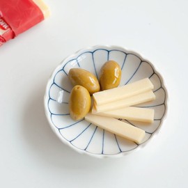 Nicot Daisy Round Plate Small Set 4P / 니코트  데이지 원형접시 소 세트 4P