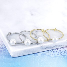 QUKE 2 Pairs Clip On Hoop Earrings Simulated Freshwater Pearl Non Pierced Ears Spring Hoops Earrings for Women Girls