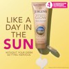 Jergens Natural Glow + reafirmante hidratante diario, Medium to Tan,