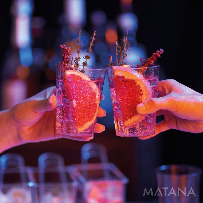 MATANA 200 Hard Plastic Party Cups with Gold Glitter (285