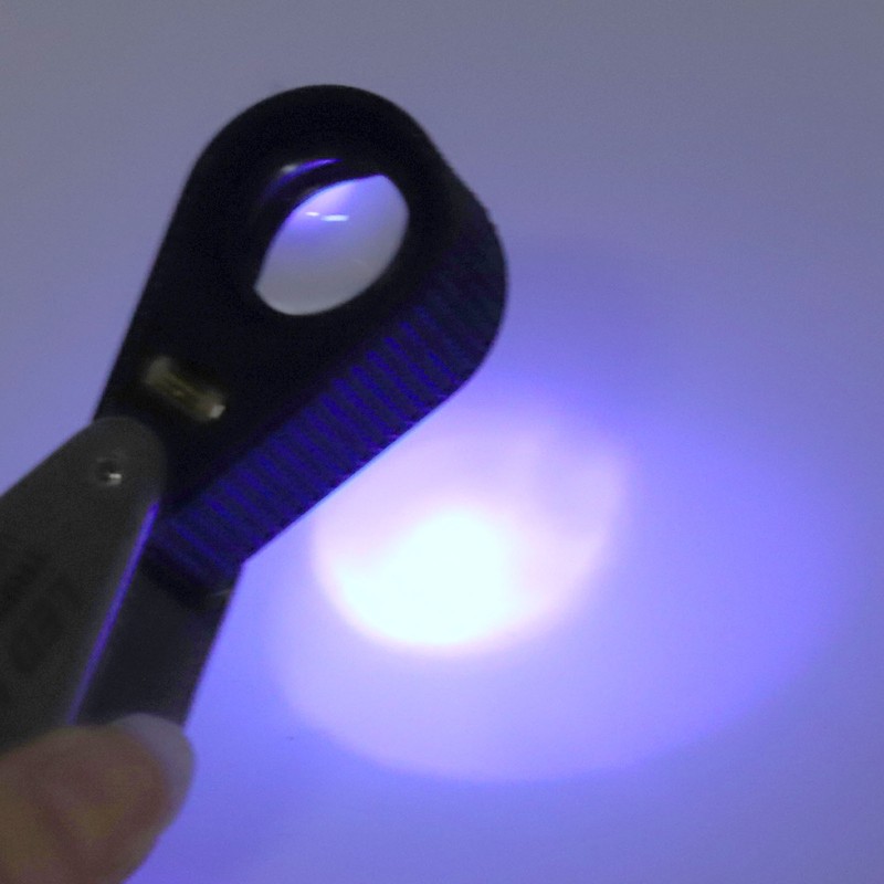 20X Folding Magnifying Glass Portable Rechargeable Pocket Magnifier with LED