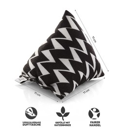 CanadianCat Company Cuddly Cushion Set of 6 Cuddly Pyramid XL Zig-Zag with Catnip, Cat Cushion, Interactive Cat Toy