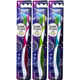 Oral-B Pro-Health Junior CrossAction Galaxy Cepillo de dientes, a partir de 6 años, suave, paquete de 3