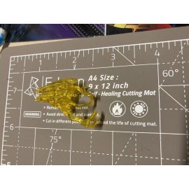 McFarlane FLASH ACTION FIGURE YELLOW ENERGY BLAST LIGHTNING EFFECT FODDER!!!