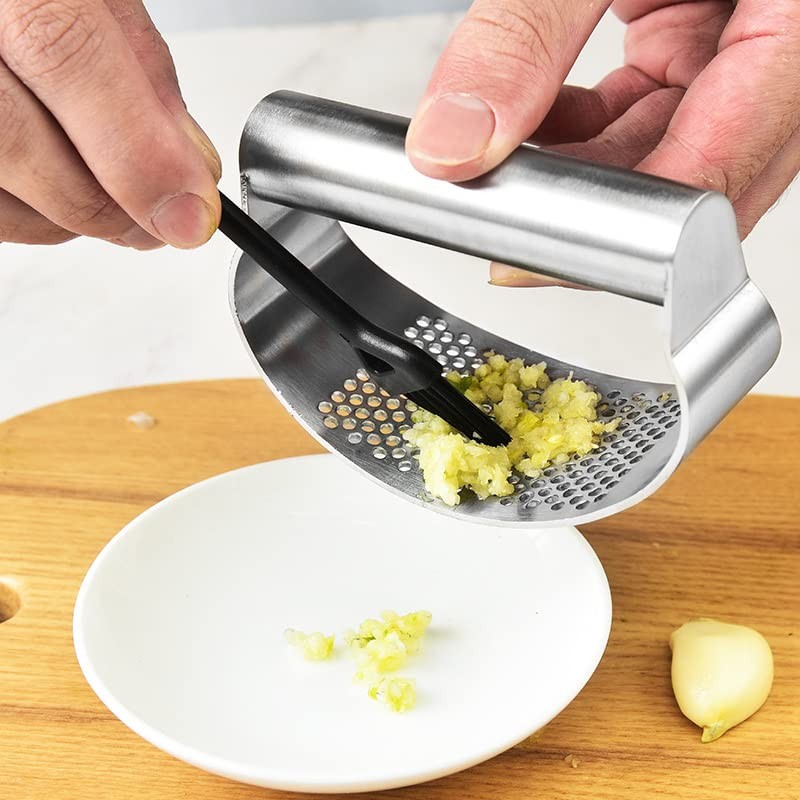 Garlic Press Chopper, Kitchen Peeler and Ginger Chopper, with a