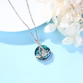 Friggem Women's Lotus Necklace 925 Sterling Silver Lotus Flower Pendant Necklace Yoga Lotus Spiritual Jewellery Gifts for Women Girls, Sterling Silver, No Gemstone