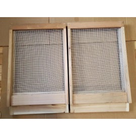 Unbranded  2 Cedar Bee Hive Screened Bottom Boards and 2 Inner covers--Langst